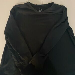 Black long sleeve tee